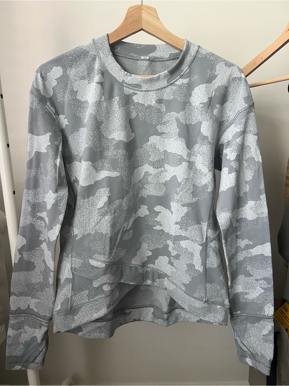 lululemon athletica Gray & White Camouflage Long Sleeve Top